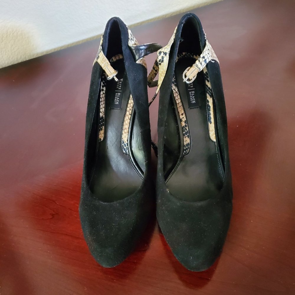 White House Black Market Black Suede w/Faux Snake Wedge Marseille - Size 10M